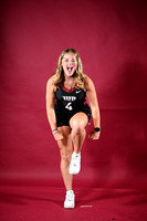 4 - Julia Barto